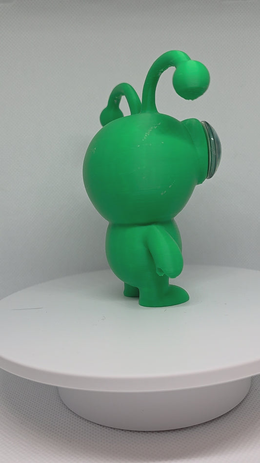 3D Printed Green-Eyed Alien